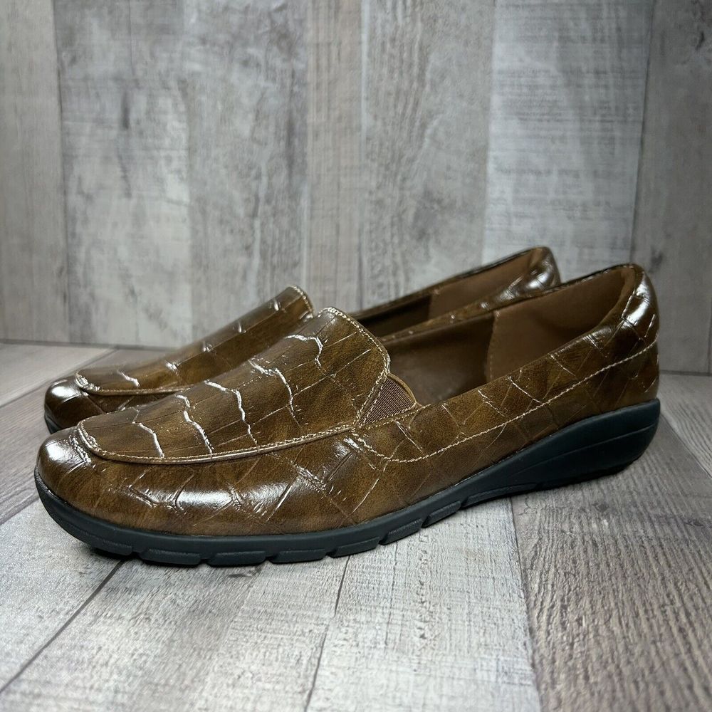 Easy Spirit Women's Seabriana 3 Loafer Slip-On Shoes Croc Print Brown Size 6.5 M